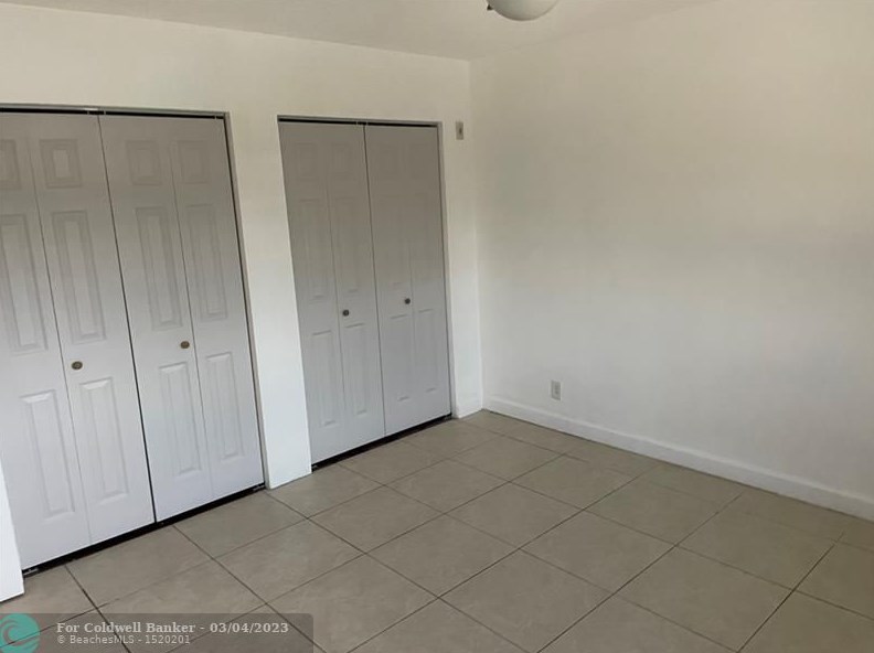 2225 Polk St, Hollywood FL  33020-6712 exterior