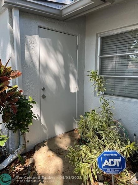 8673 Sunbird Pl, Boca Raton FL 33496-5086 exterior