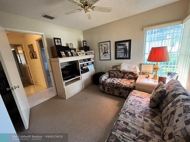 8673 Sunbird Pl, Boca Raton FL 33496-5086 exterior