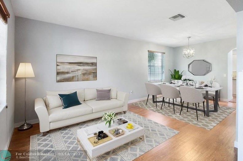 2216 72nd Ter, Hollywood FL  33024-1044 exterior