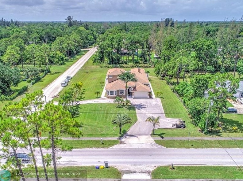 11538 Persimmon Blvd, West Palm Beach FL  33411-9021 exterior