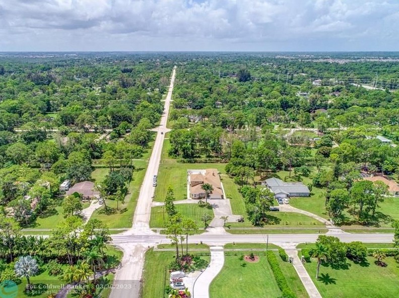 11538 Persimmon Blvd, West Palm Beach FL  33411-9021 exterior