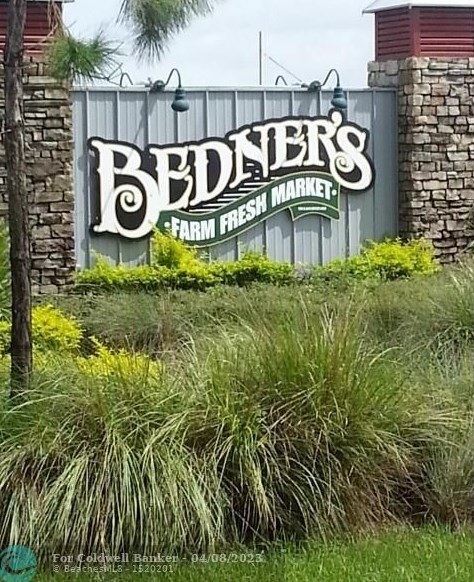 9648 Richmond Cir, Boca Raton FL  33434-2329 exterior