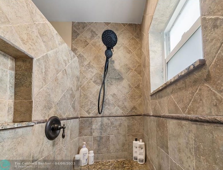 9648 Richmond Cir, Boca Raton FL  33434-2329 exterior