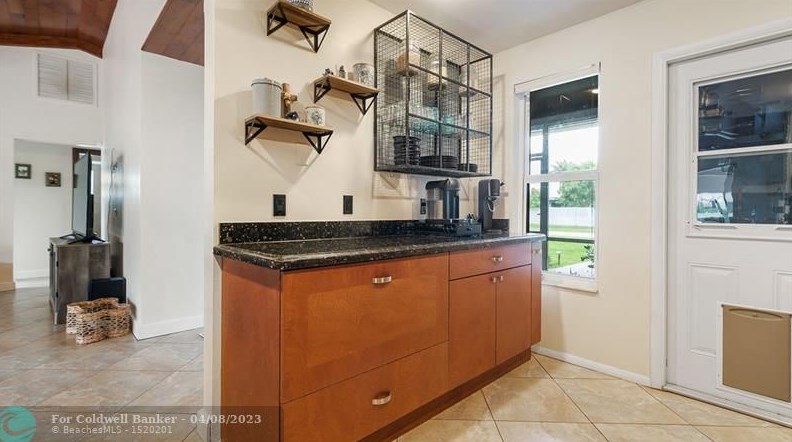 9648 Richmond Cir, Boca Raton FL  33434-2329 exterior