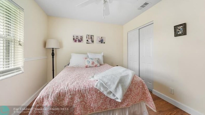 9648 Richmond Cir, Boca Raton FL  33434-2329 exterior