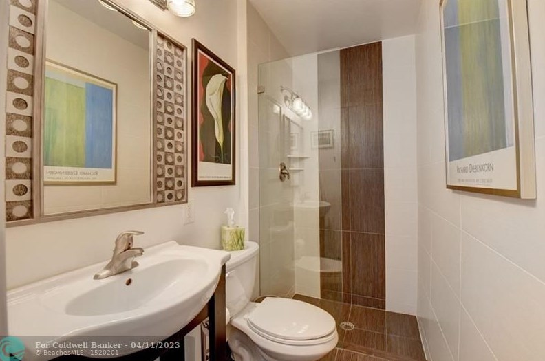 9339 Southampton Pl, Boca Raton FL  33434-2858 exterior