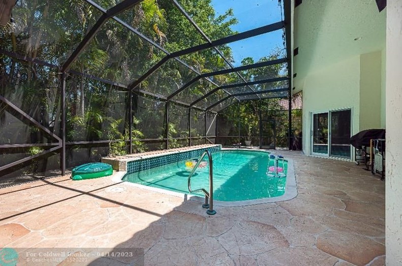 6148 Vista Linda Ln, Boca Raton FL  33433-8225 exterior