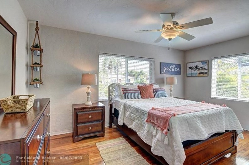 1516 Plunkett St, Hollywood FL 33020-5765 exterior