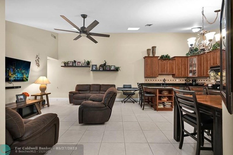 9986 Boca Gardens Trl, Boca Raton FL exterior