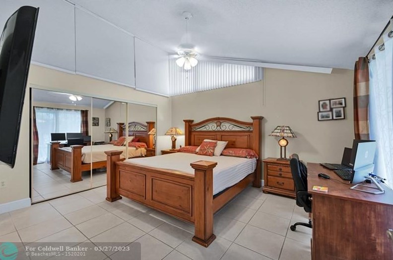 9986 Boca Gardens Trl, Boca Raton FL exterior