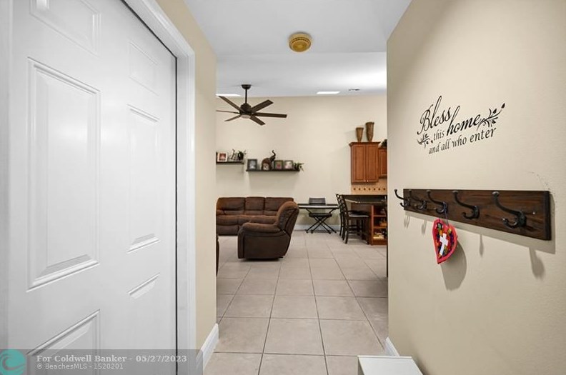 9986 Boca Gardens Trl, Boca Raton FL exterior