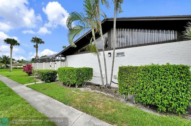 9986 Boca Gardens Trl, Boca Raton FL exterior