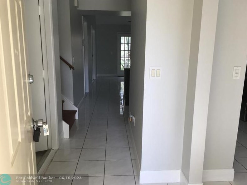 10279 Hidden Springs Ct, Boca Raton FL  33498-6335 exterior