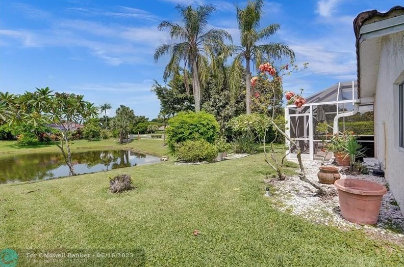 10066 Camelback Ln, Boca Raton FL  33498-4713 exterior