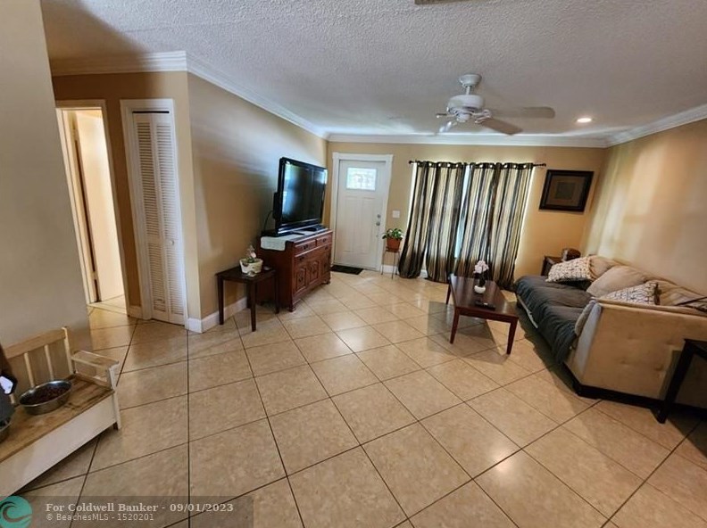 22656 54th Way, Boca Raton FL  33433-6255 exterior