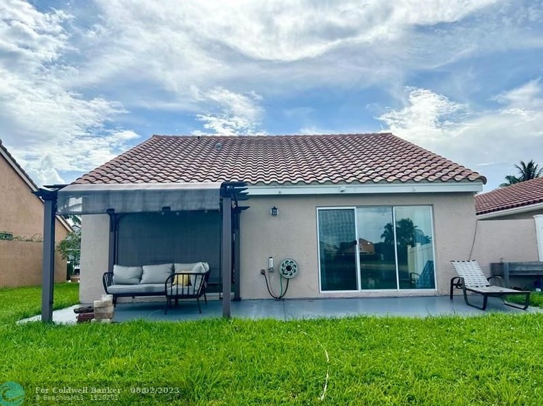 10273 Allegro Dr, Boca Raton FL  33428-4276 exterior