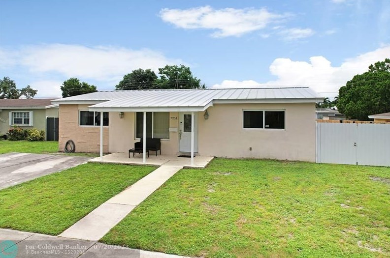7251 Arthur St, Hollywood FL 33024-5418 exterior