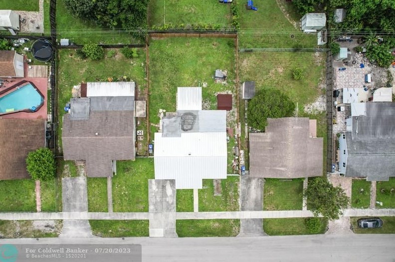 7251 Arthur St, Hollywood FL 33024-5418 exterior