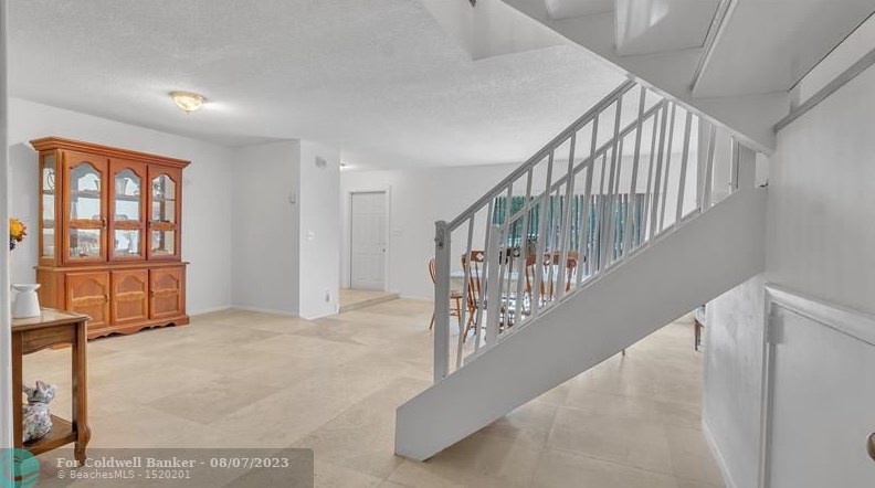 4944 Sheridan St, Hollywood FL 33026-1422 exterior