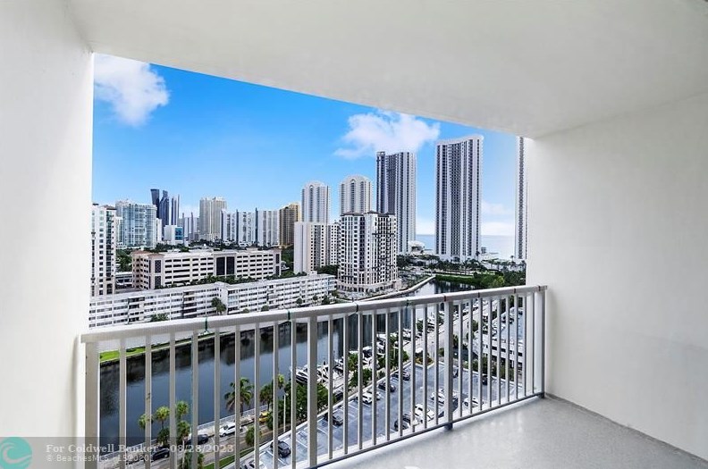 300 Bayview Dr, Miami FL  33160-4700 exterior