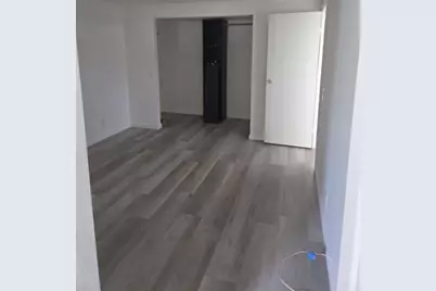 5627  Lagoon Dr, Fort Lauderdale, FL 33312 - Photo 3