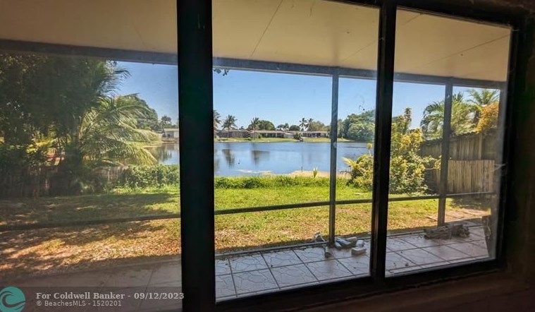 1511 87th Way, Hollywood FL  33024-4742 exterior