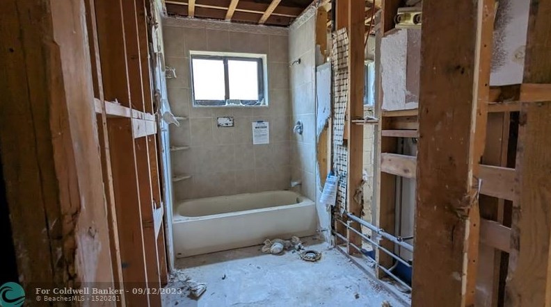 1511 87th Way, Hollywood FL  33024-4742 exterior