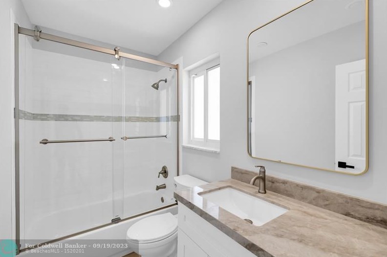 943 4th St, Boca Raton FL  33432-4201 exterior