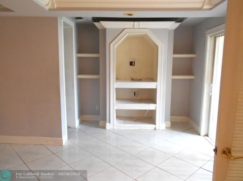 737 1 Ave, Boynton Beach FL 33426-4310 exterior