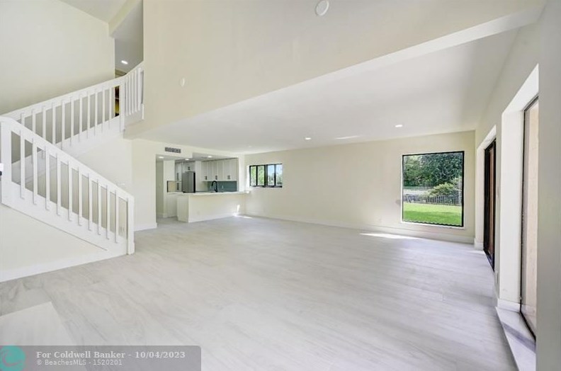 5638 Santiago Cir, Boca Raton FL  33433-7297 exterior