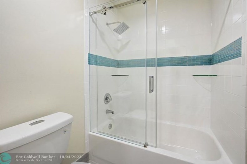 5638 Santiago Cir, Boca Raton FL  33433-7297 exterior