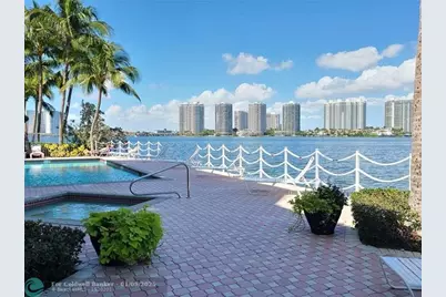 18260 N Bay Rd, Unit #304, Sunny Isles Beach, FL 33160 - Photo 43