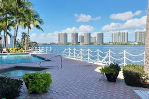 18260 N Bay Rd, Sunny Isles Beach, FL 33160 - Photo 43