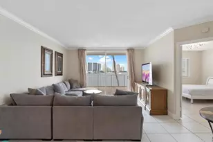 18260 N Bay Rd, Sunny Isles Beach, FL 33160 - Photo 13