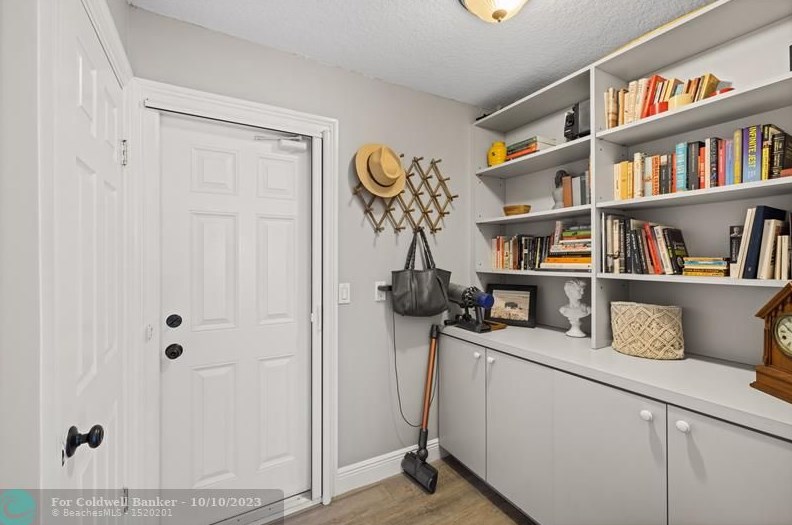 24 Riverway Blvd, Palm City FL  34990-4238 exterior