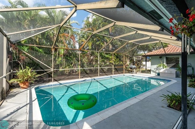 91 12th Way, Boca Raton FL  33486-4453 exterior