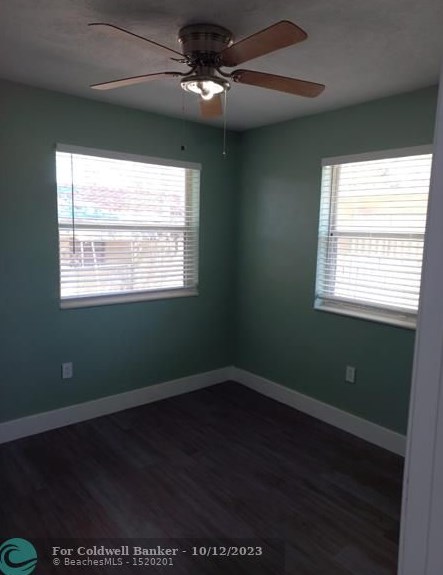 1861 161 St, Miami FL  33162-4817 exterior