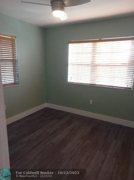 1861 161 St, Miami FL  33162-4817 exterior