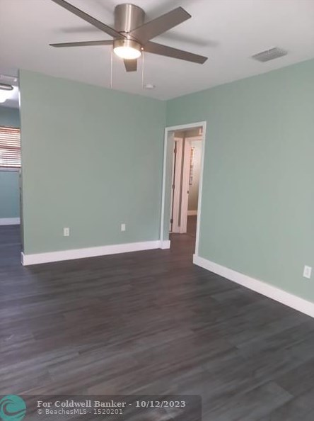 1861 161 St, Miami FL  33162-4817 exterior