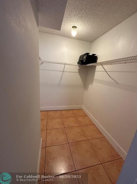 334 86th Ave, Hollywood FL  33025-1435 exterior