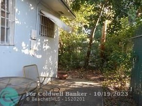 2640 Pierce St, Hollywood FL  33020-3838 exterior