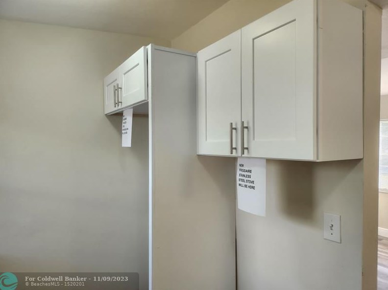 91 Loquat Tree Dr, Lake Worth FL  33462-5115 exterior