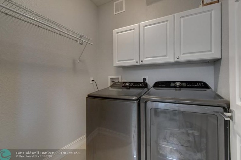 4104 Plumbago Pl, Lake Worth FL  33462-3420 exterior