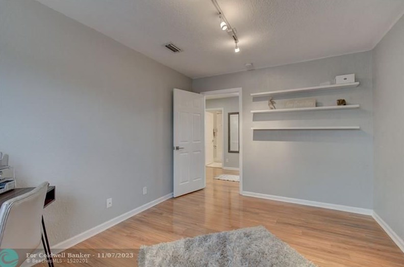 4104 Plumbago Pl, Lake Worth FL  33462-3420 exterior