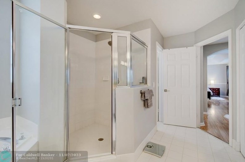 4104 Plumbago Pl, Lake Worth FL  33462-3420 exterior