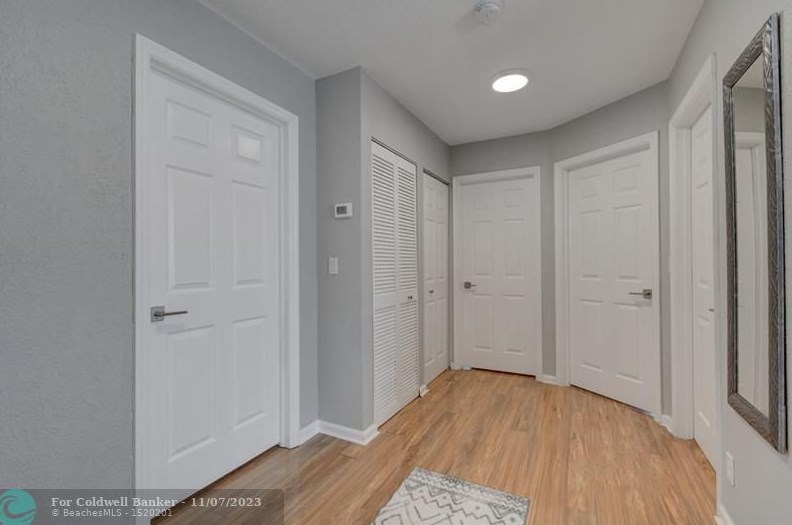 4104 Plumbago Pl, Lake Worth FL  33462-3420 exterior