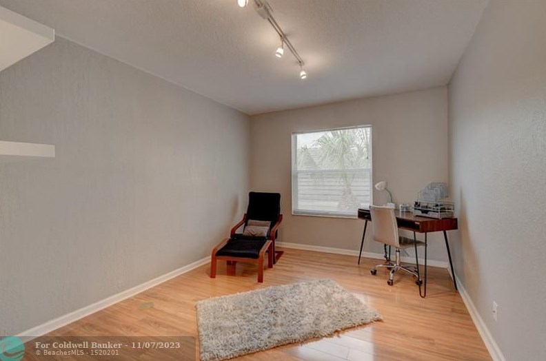 4104 Plumbago Pl, Lake Worth FL  33462-3420 exterior