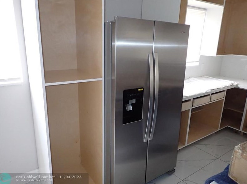 2241 62nd Ave, Hollywood FL  33024-4229 exterior