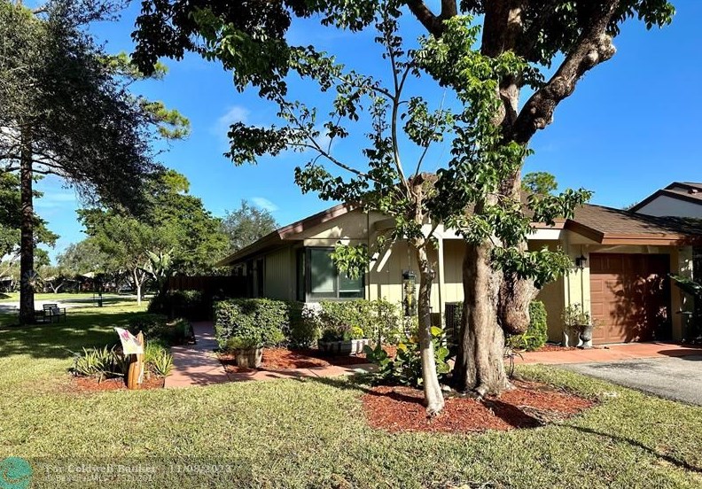 22630 Vistawood Way, Boca Raton FL 33428-5564 exterior